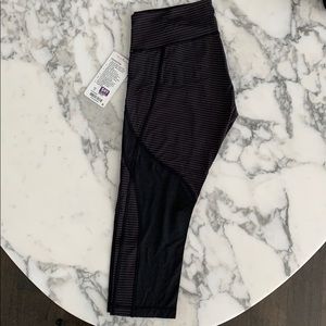 Lululemon- Conduit Crop